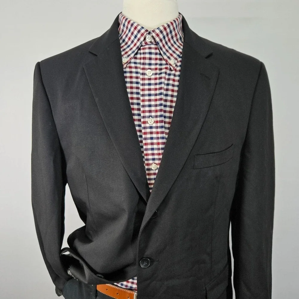 Perry Ellis Men's Sport Coat Blazer Two Button Solid‎ Black Wool Polyester 43R